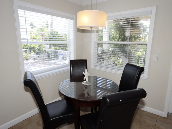 One Bedroom Vacation Rental  Beach Access Across Street!